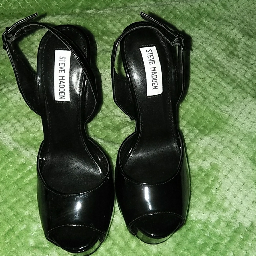 Size 7 Steve Madden heels